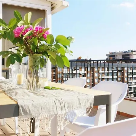 Ferran Pedralbes Penthouse Daire *